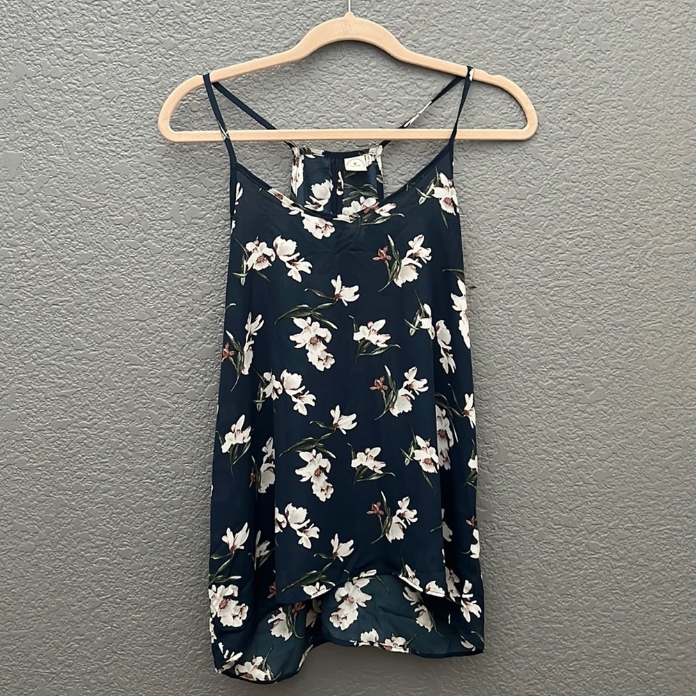 Paper crane size L floral tank